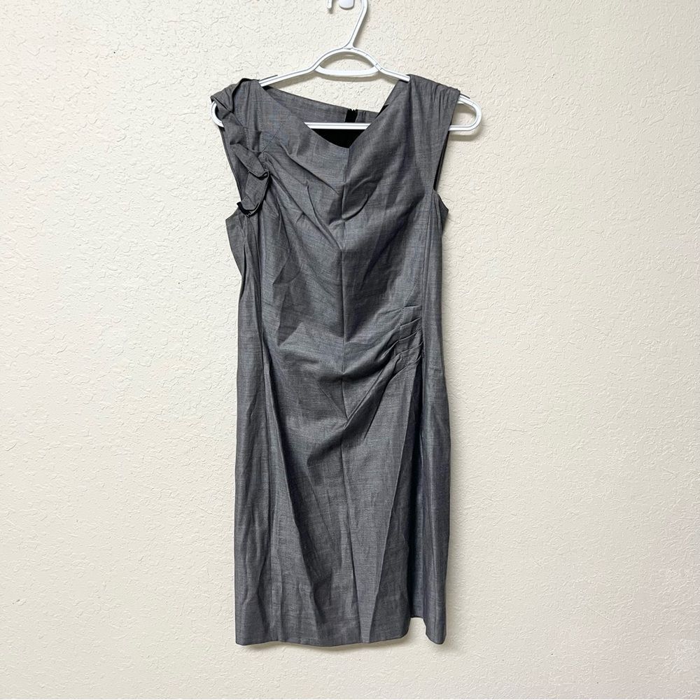 Hugo Boss Women's Gray Sleeveless Sheath Dress Size 6 Fitted Lined